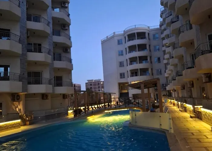La Quinta Apartment *